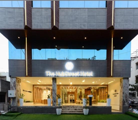 The Hubstreet Hotel,Bhopal Zewnętrze zdjęcie