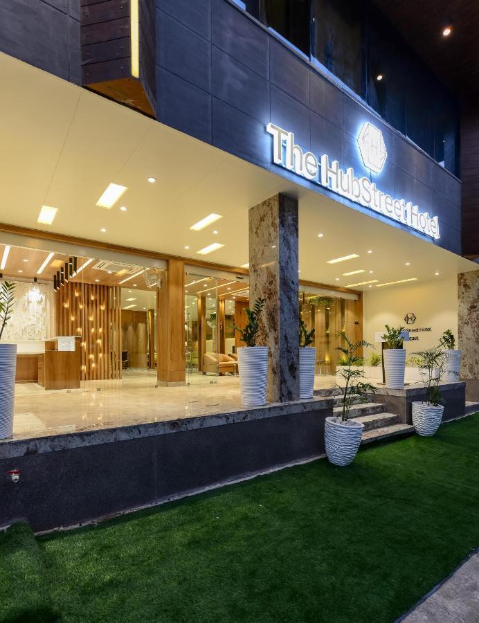 The Hubstreet Hotel,Bhopal Zewnętrze zdjęcie